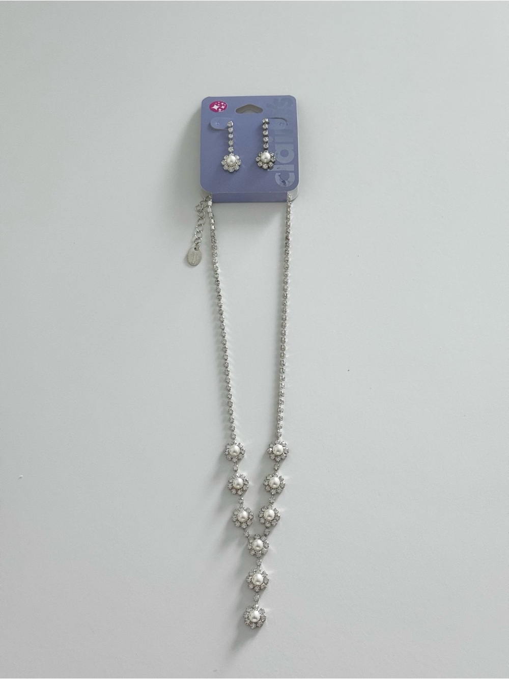 Claire’s Necklace & Earrings Set